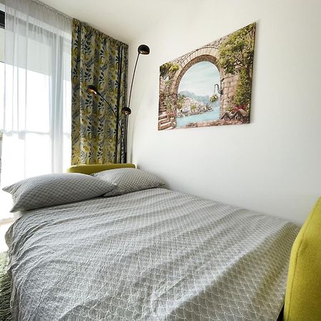 Luxury City Retreat With Terrace Košice Eksteriør bilde