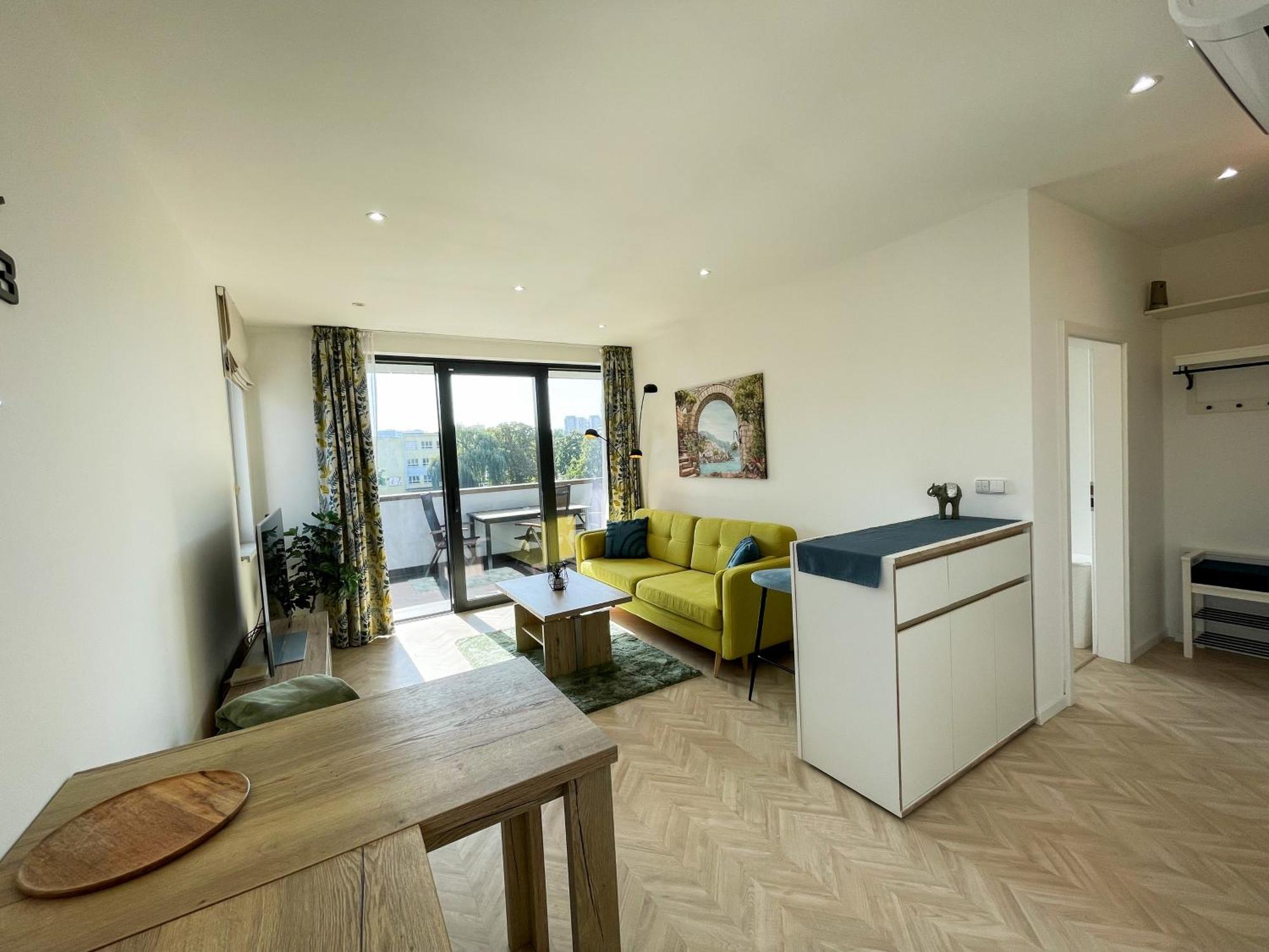 Luxury City Retreat With Terrace Košice Eksteriør bilde